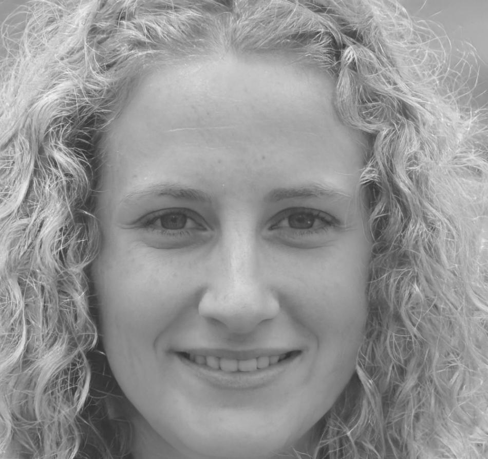 Esperanza Villareal, consultora financiera